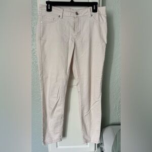 Artisan Ny women’s pale pink skinny jeans size 6